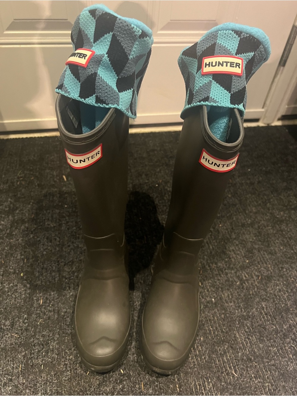 Hunter Original Tall Rain Boots w/ Blue Plaid Fleece Liners – Women’s 6